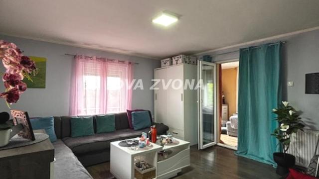 Kuća, Prodaja, 210m2, Čortanovci, Okolno mesto, Indjija