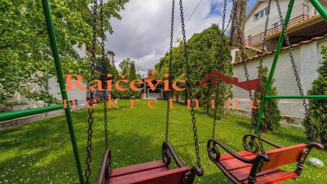 Kuća, Prodaja, 393m2, Mirijevo, Zvezdara, Vitezova Karadjordjeve zvezde