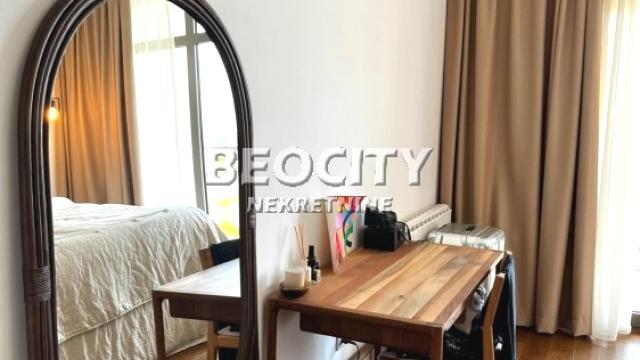 Stan, četvorosoban, Prodaja, 120m2, Beograd na vodi, Savski venac, Hercegovačka