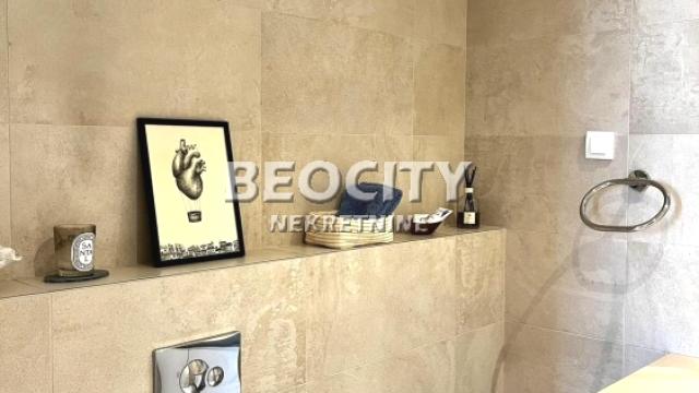 Stan, četvorosoban, Prodaja, 120m2, Beograd na vodi, Savski venac, Hercegovačka