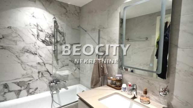 Stan, četvorosoban, Prodaja, 120m2, Beograd na vodi, Savski venac, Hercegovačka