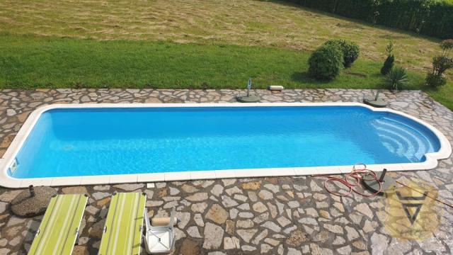 Kuća, Trosoban, Prodaja, 205m2, Arnajevo, Barajevo, Vodice