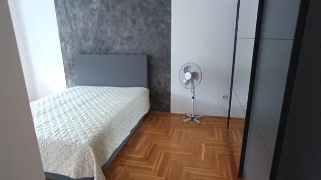 Stan, Dvoiposoban, Izdavanje, 70m2, FON - Bilećka, Voždovac, Vojvode Stepe