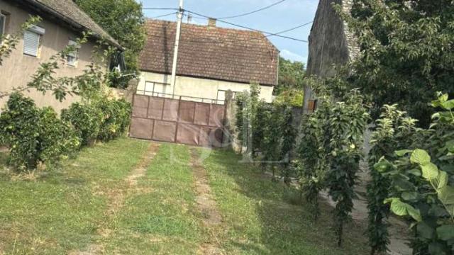 Kuća, Prodaja, 195m2, Stapar, Okolno mesto, Sombor