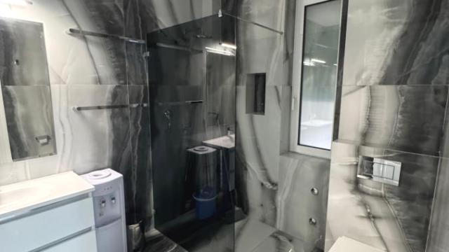Stan, Petosoban, Izdavanje, 145m2, Centar, Stari grad, Kosovska
