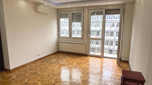 Stan, Dvosoban, Izdavanje, 45m2, London, Stari grad, Kneza Miloša