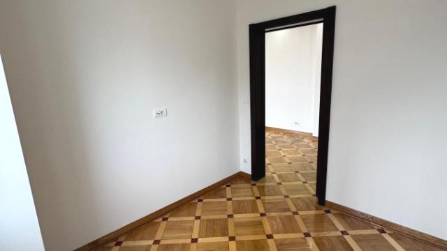 Stan, Dvosoban, Izdavanje, 45m2, London, Stari grad, Kneza Miloša
