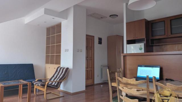 Stan, Dvosoban, Izdavanje, 56m2, Crveni krst, Vračar, Kulina Bana