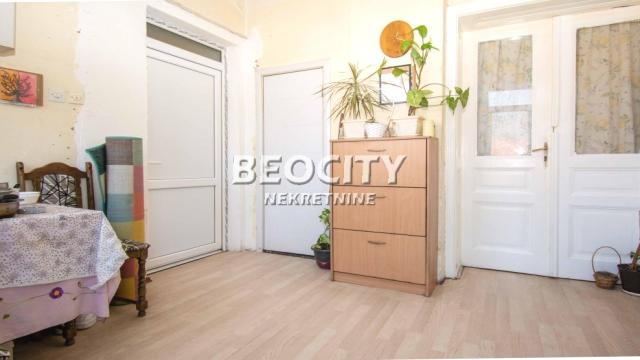 Stan, Petosoban, Prodaja, 94m2, Južni bulevar, Vračar, Trebinjska