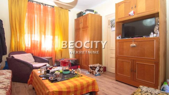 Stan, Petosoban, Prodaja, 94m2, Južni bulevar, Vračar, Trebinjska