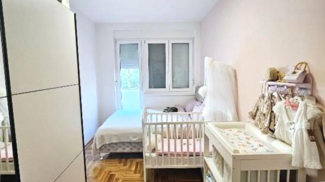 Stan, Dvosoban, Prodaja, 60m2, Gornji grad, Zemun, Cara Dušana