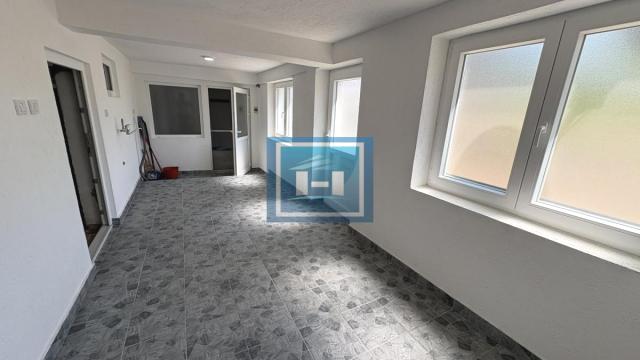 Kuća, Dvosoban, Prodaja, 79m2, Šantarovac, Okolno mesto, Jagodina