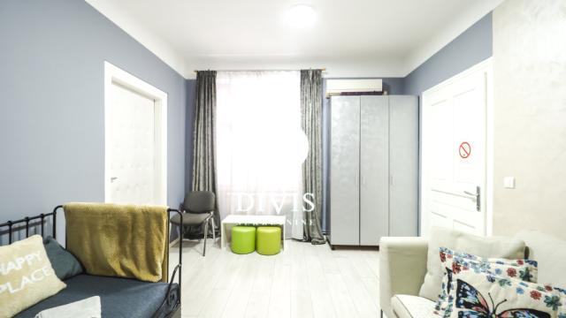 Stan, Dvosoban, Izdavanje, 60m2, Knez Mihailova