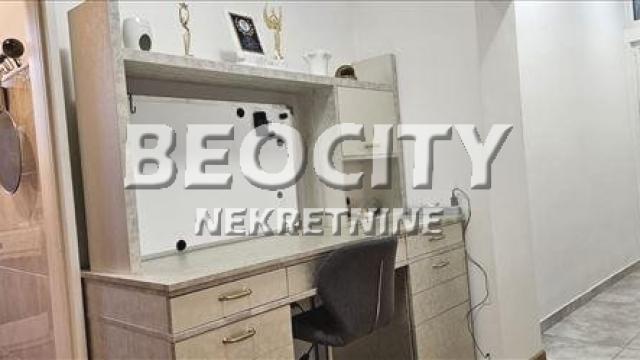 Stan, Dvosoban, Izdavanje, 50m2, Slavija, Vračar, Svetozara Markovića