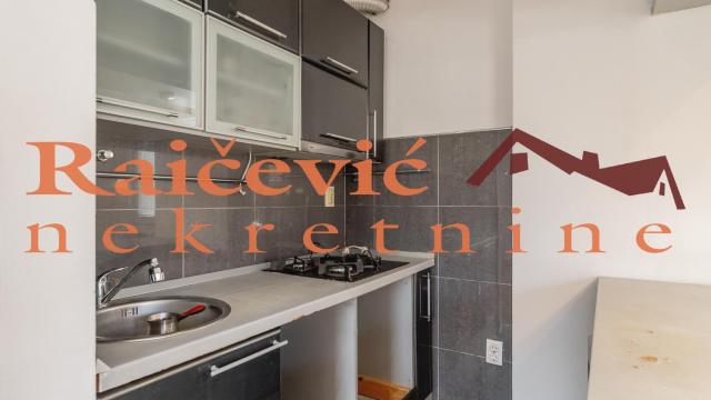 Stan, Trosoban, Prodaja, 86m2, Hram svetog Save, Vračar, Macvanska
