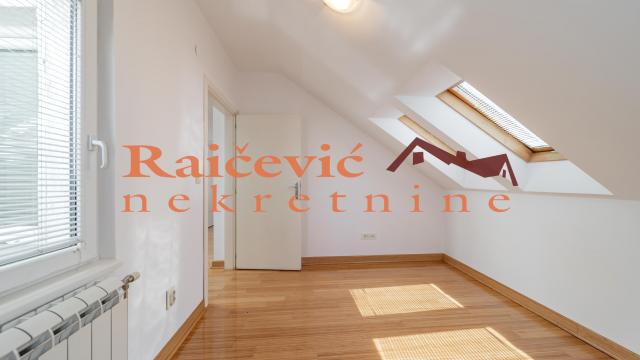 Stan, Trosoban, Prodaja, 86m2, Hram svetog Save, Vračar, Macvanska