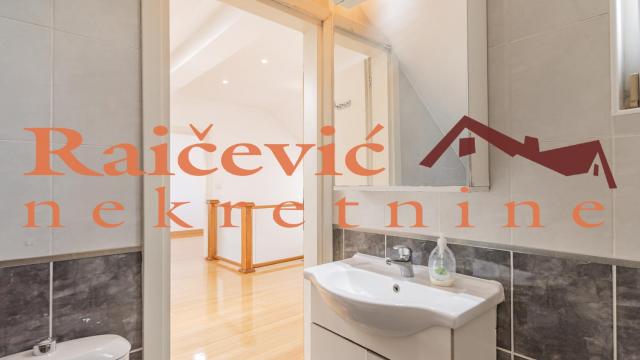 Stan, Trosoban, Prodaja, 86m2, Hram svetog Save, Vračar, Macvanska