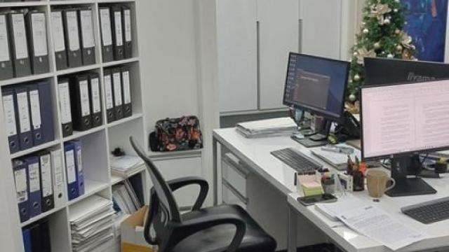 Stan, četvoroiposoban, Izdavanje, 110m2, Studentski trg, Stari grad, Studentski trg