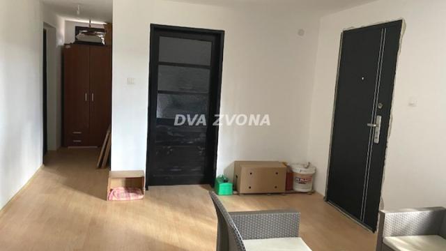 Kuća, Petosoban, Prodaja, 74m2, Maradik, Okolno mesto, Indjija