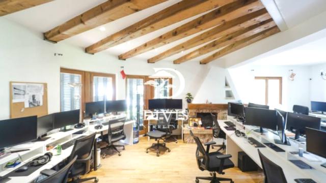 Kuća, Petosoban i veći, Prodaja, 300m2, Nikšićka