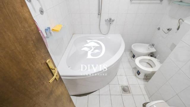 Kuća, Petosoban i veći, Prodaja, 300m2, Nikšićka