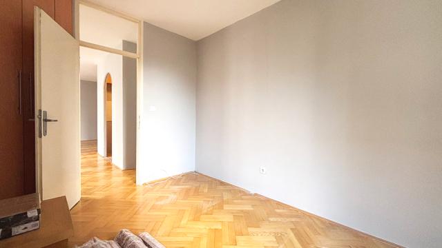 Stan, Trosoban, Prodaja, 71m2, Milentija Popovića