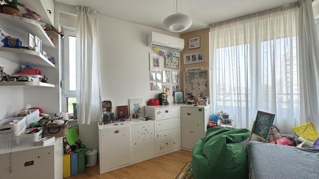Stan, Trosoban, Izdavanje, 122m2, Vladimira Popovića