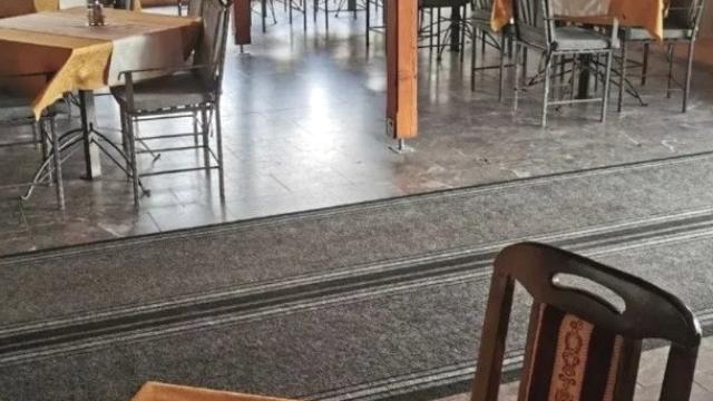 Kuća, Petosoban i veći, Prodaja, 550m2, Rivnicki put