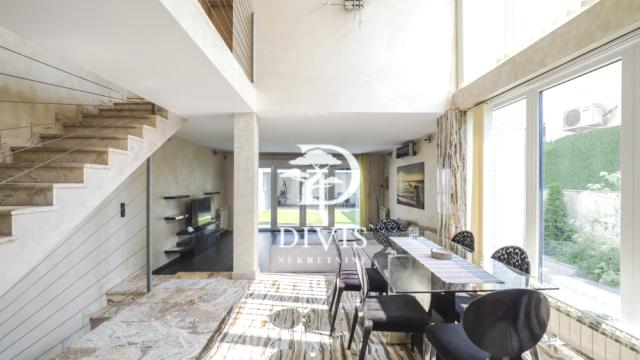 Kuća, Petosoban i veći, Izdavanje, 209m2, Rakovička