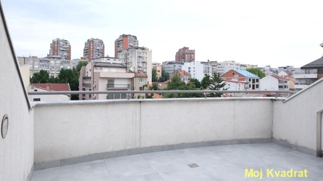 Poslovni prostor, Izdavanje, 170m2, Čubura, Vračar, Sazonova