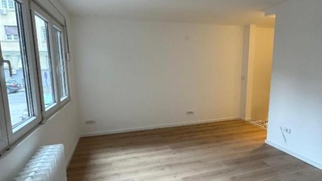 Stan, Jednoiposoban, Izdavanje, 32m2, Cvetni trg, Vračar, Kneginje Zorke
