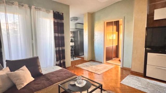Stan, Dvosoban, Izdavanje, 65m2, Južni bulevar, Vračar, Sime Igumanova