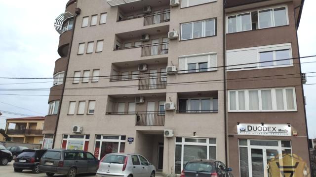 Stan, Dvosoban, Izdavanje, 66m2, Altina, Zemun, Slobodana Đurića