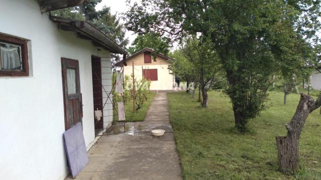Kuća, Trosoban, Prodaja, 42m2, Čortanovci, Okolno mesto, Indjija