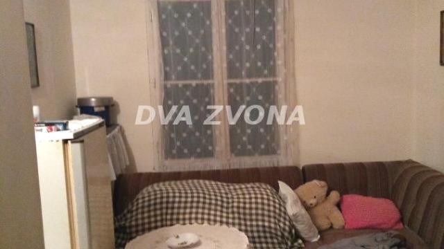 Kuća, Trosoban, Prodaja, 42m2, Čortanovci, Okolno mesto, Indjija