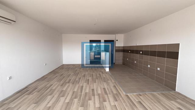 Stan, četvorosoban, Izdavanje, 99m2, Jagodina