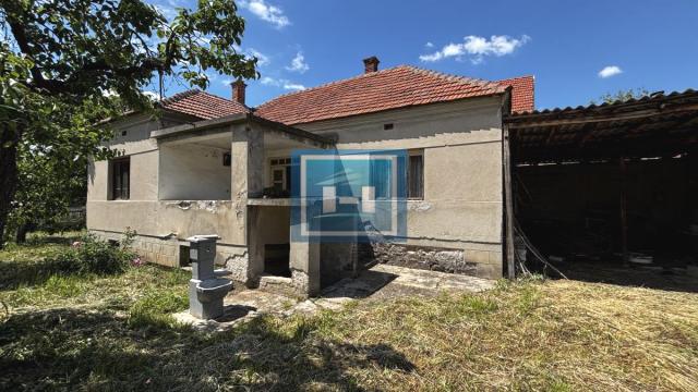 Kuća, Trosoban, Prodaja, 94m2, Majur, Okolno mesto, Jagodina
