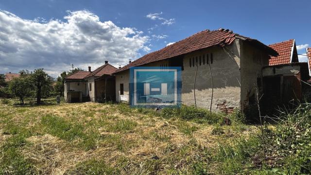 Kuća, Trosoban, Prodaja, 94m2, Majur, Okolno mesto, Jagodina