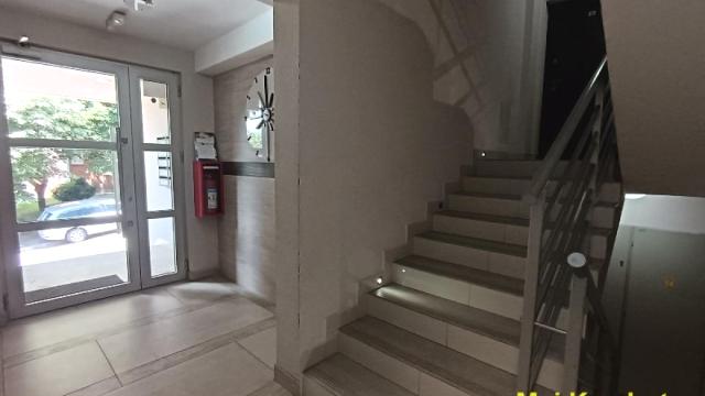 Stan, Jednoiposoban, Prodaja, 39m2, Žarkovo, Čukarica, Zmajevačka