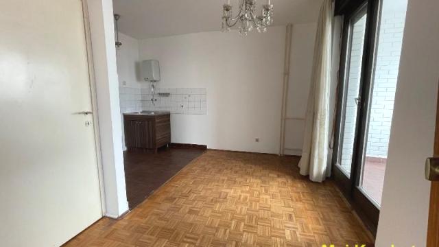 Stan, Dvosoban, Prodaja, 64m2, Crveni krst, Vračar, Vojislava Ilića