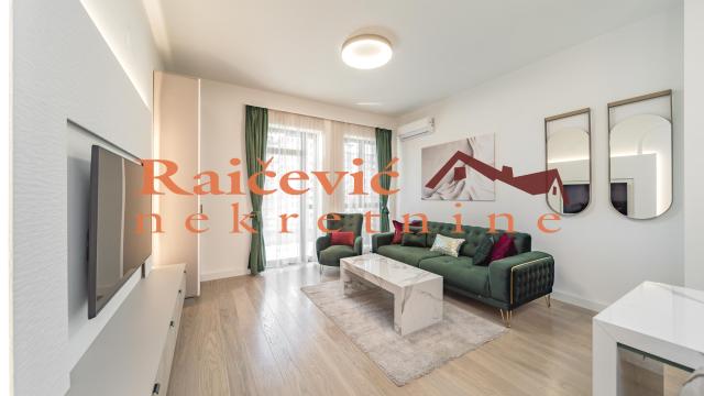 Stan, Trosoban, Izdavanje, 81m2, Beograd na vodi, Savski venac, Bulevar Vudroa Vilsona