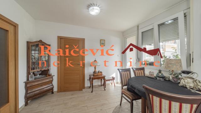 Stan, Trosoban, Prodaja, 75m2, Kumodraž, Voždovac, Vojvode Stepe