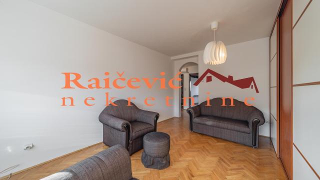 Stan, Dvoiposoban, Izdavanje, 63m2, Kalenić pijaca, Vračar, Nevesinjska