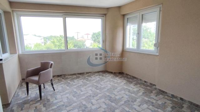 Stan, Petosoban, Izdavanje, 165m2, Filmski grad, Čukarica, Kneza Višeslava