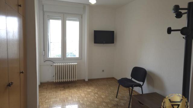 Stan, četvorosoban, Izdavanje, 94m2, YUBC, Novi Beograd, Bulevar Mihajla Pupina