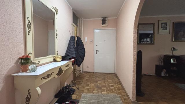Stan, Troiposoban, Prodaja, 86m2, Vojislava Ilića
