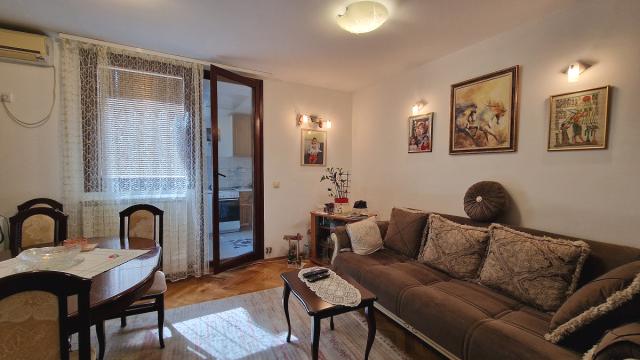 Stan, Dvoiposoban, Prodaja, 47m2, Vardarska