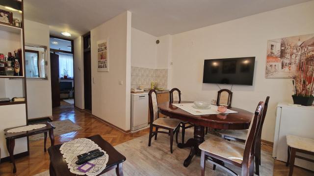 Stan, Dvoiposoban, Prodaja, 47m2, Vardarska