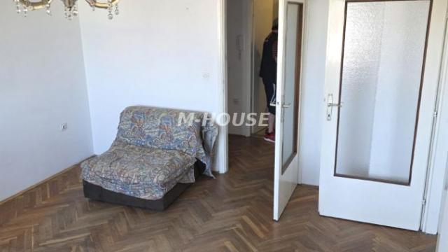 Stan, Dvosoban, Izdavanje, 69m2, Selenča, Gradska lokacija, Sombor