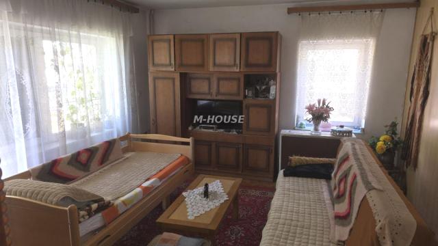 Kuća, četvorosoban, Prodaja, 156m2, Selenča, Gradska lokacija, Sombor